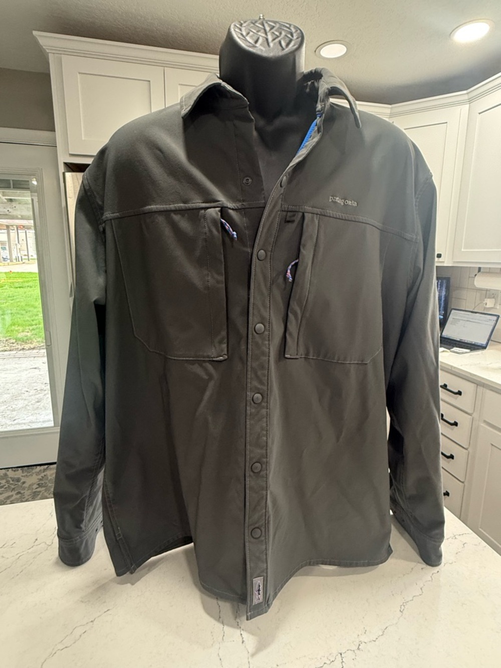 Men’s Patagonia Jacket XL Snap Front Button-Up Outdoor Jacket Gray
